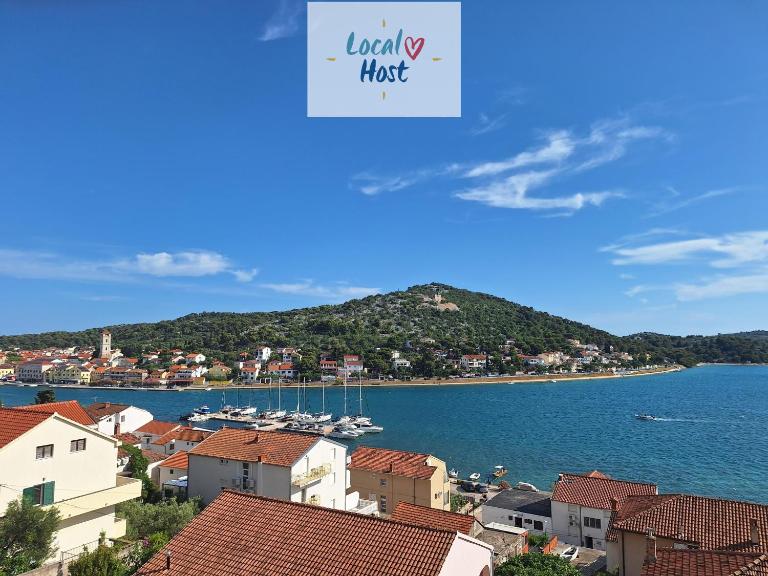 Apartman Mravinac - B&B Tisno