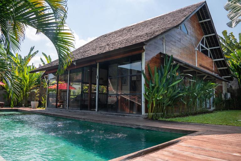 Umah Kayu Pererenan - B&B Prerenan