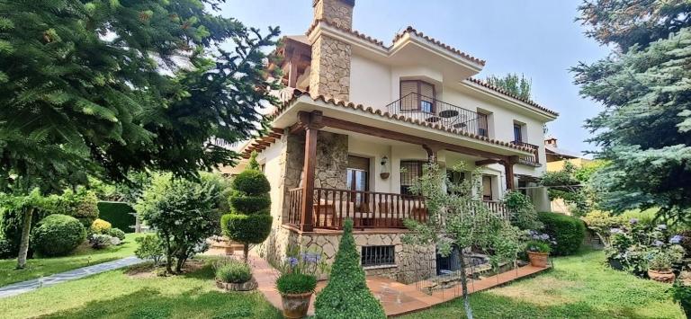 La Casa Del Abeto Azul - Chambres d'hôtes Ávila