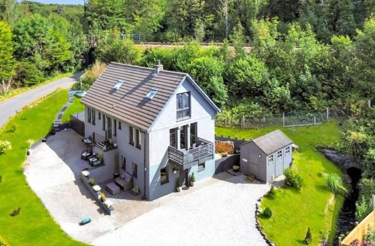 Burnside Holiday Let - B&B Oban
