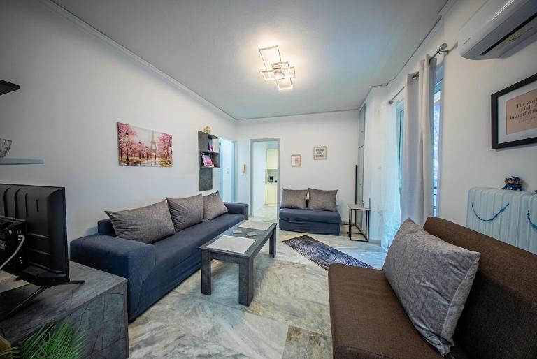 Lux apartment next to the sea #2 - B&B Pireo