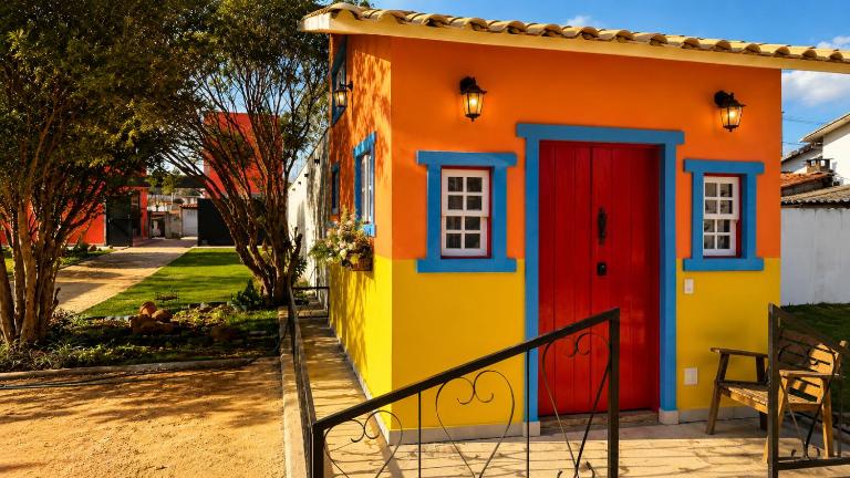 Villa Jabuticabeira Loft com Mezanino - B&B Bom Despacho