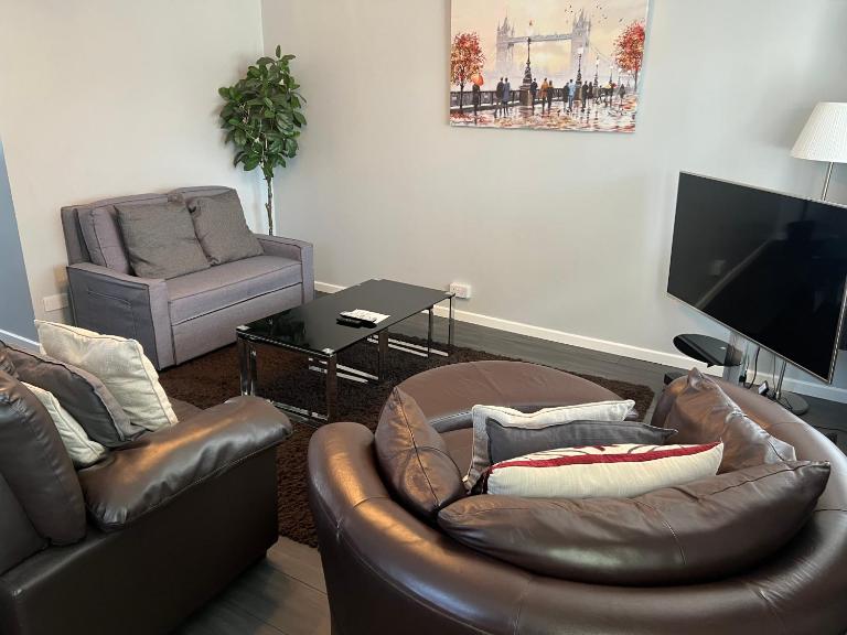 Mona's Home - B&B Dagenham