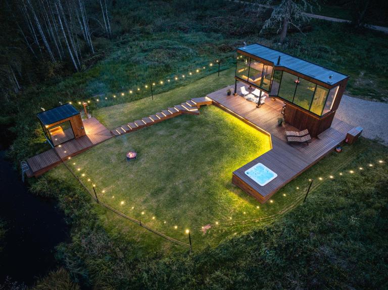Ojasaarõ Glass Spa Villa with Sauna & Hot Tub - B&B Lüütsepa