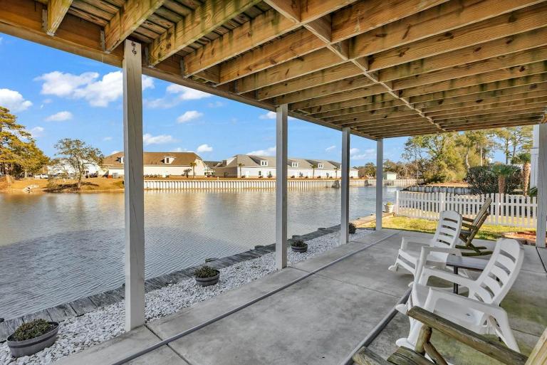 Waterfront Galore - B&B Myrtle Beach