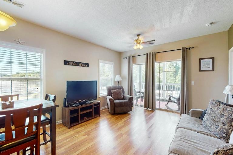 Cross Gate Unit 205 - Bed and Breakfast Myrtle Beach