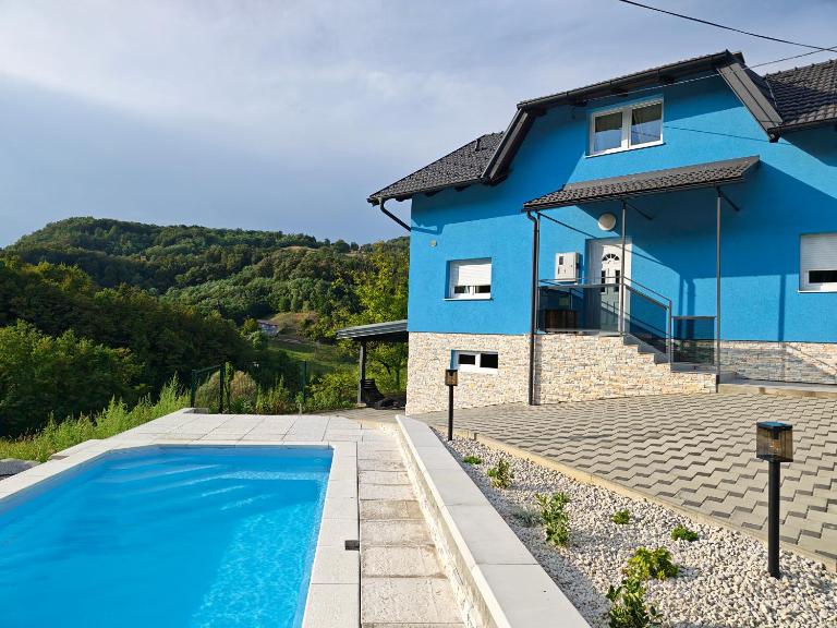 Kuća za odmor Desinić Gora - B&B Pregrada