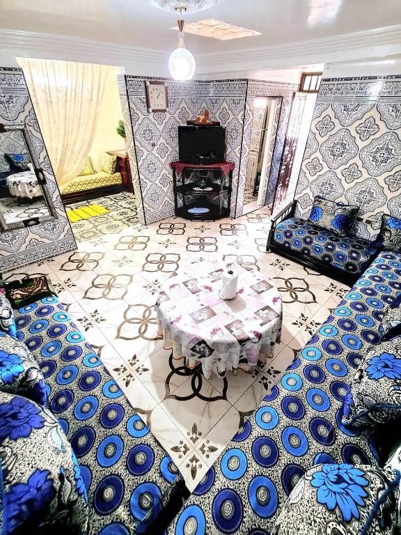 Beautiful Beachfront Apartment with Ocean Views - B&B Agadir