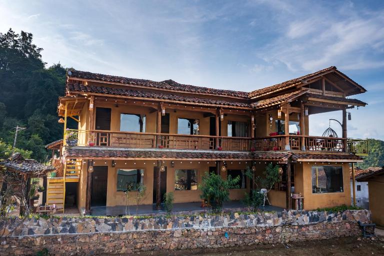 Chàng Trai Lô Lô Chải homestay - Chambres d'hôtes Lũng Cú