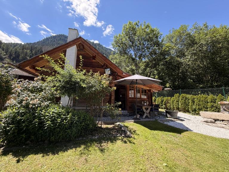Romantikhütte - B&B Flattach