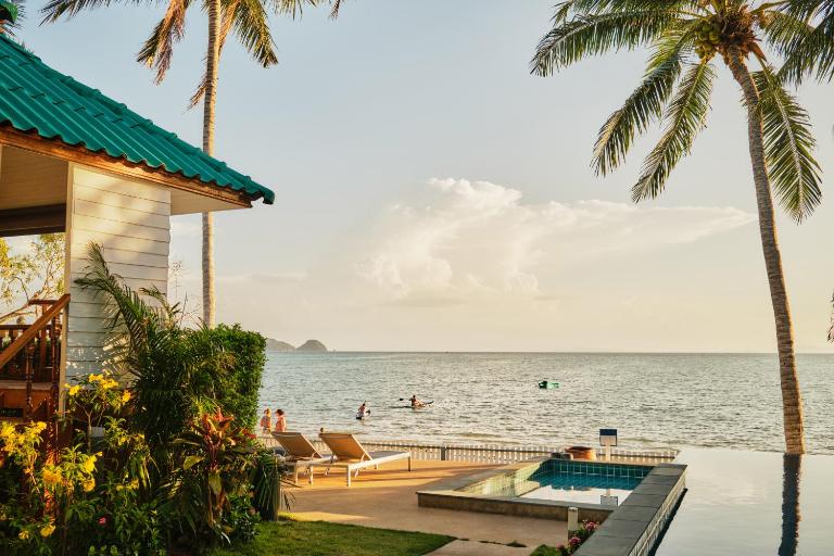 The Joy Beach Villas - B&B Ban Hin Kong