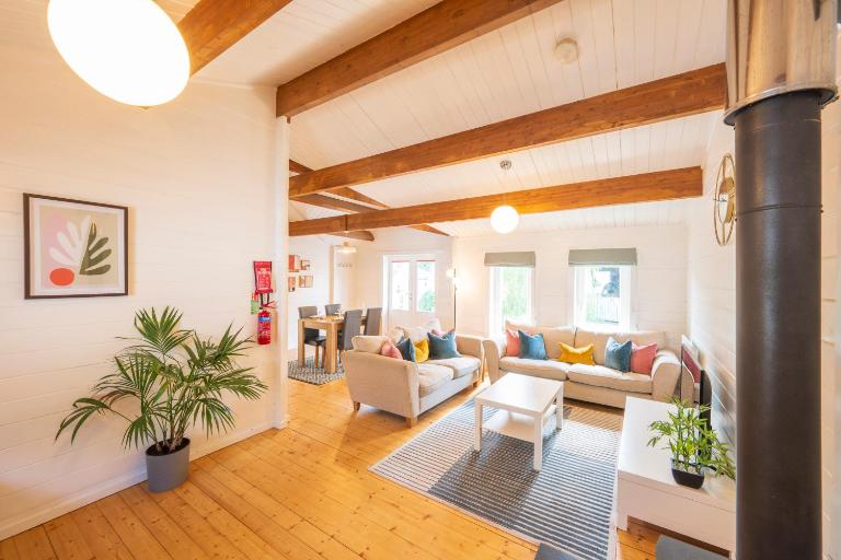 Eddington Lodge Cosy Cabin near Bude Beaches - B&B Bude