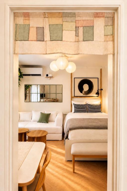 NEW OPEN - Bright Private Stay near Jamsil, COEX, Lotte Tower, KSPO - B&B Seoul