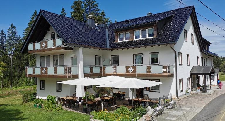 Gasthof Pension Waldfrieden - Bed and Breakfast Brand