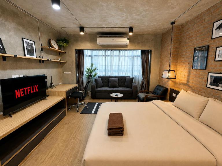 Hillside Condo Heart of Nimman, Family Room - B&B Chiang Mai