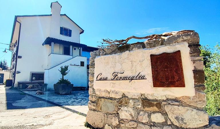 Appartman Casa Fermeglia with private jacuzzie and truffle hunting experience - Chambres d'hôtes Roč
