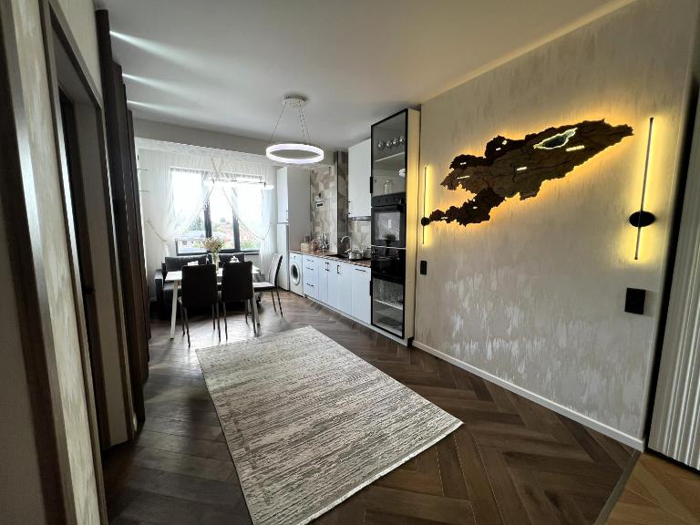 Marco's Cozy Haven - B&B Karakol