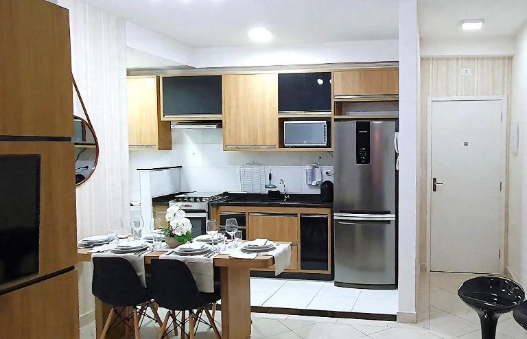 Apto 2 Completo com Varanda Gourmet, Ar Condicionado, Piscina, Sauna e Sala Jogos - Ferienwohnung Ubatuba