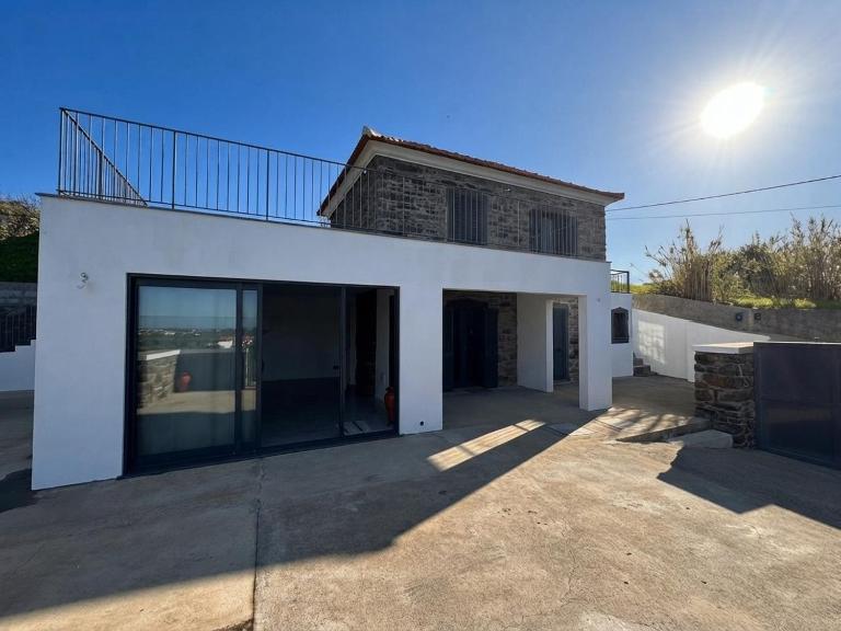 Casa do Avô Abel - Rustic Charm with Modern Touch - B&B Ponta do Sol