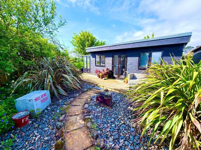 The Little Cabin - Bed and Breakfast St Ives