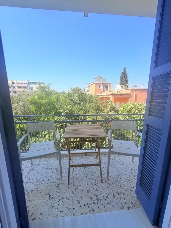 Blu Windows Rhodes - B&B Rodi