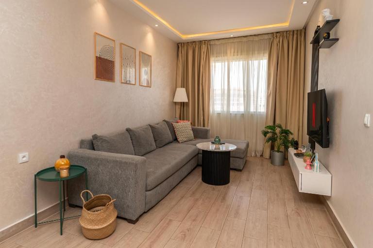 Appartement Haut Standing en face de la Marina et à 200m du port de Tanger - Appt 2 - B&B Tánger