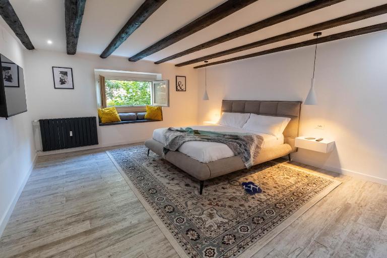 Mr Gold - B&B Trieste