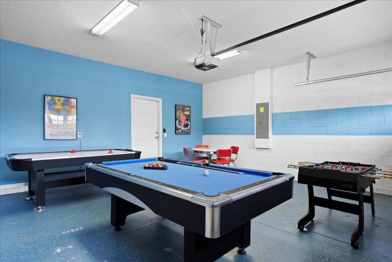 7BR Villa | Pool • BBQ • Resort Amenities • Disney 10 Min - B&B Kissimmee