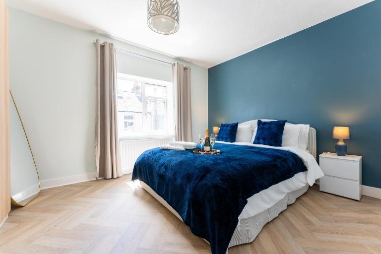 Penny Cottage - 3-Bed House I Short & Long stays - B&B Weymouth
