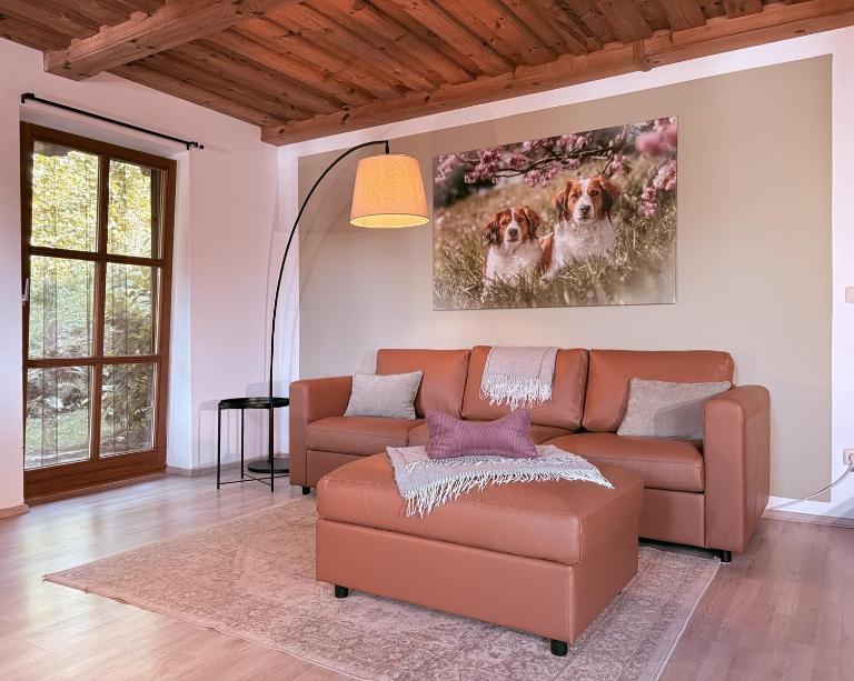 Ferienwohnung WAUzenberg mit Pool und Sauna - Chambres d'hôtes Hauzenberg