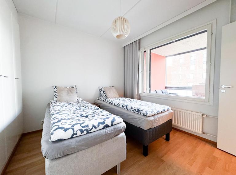 Tilava Saunallinen Kaksio Omalla Parvekkella! - B&B Jyväskylä