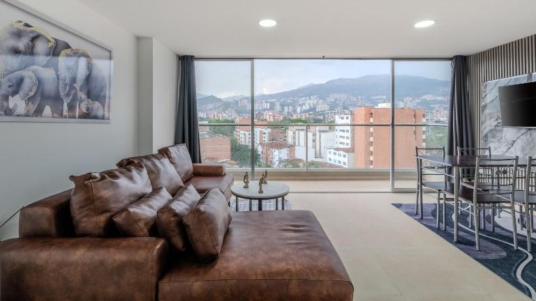Laureles Mirador , AC, Piscina, Parqueadero - Bed and Breakfast Medellín