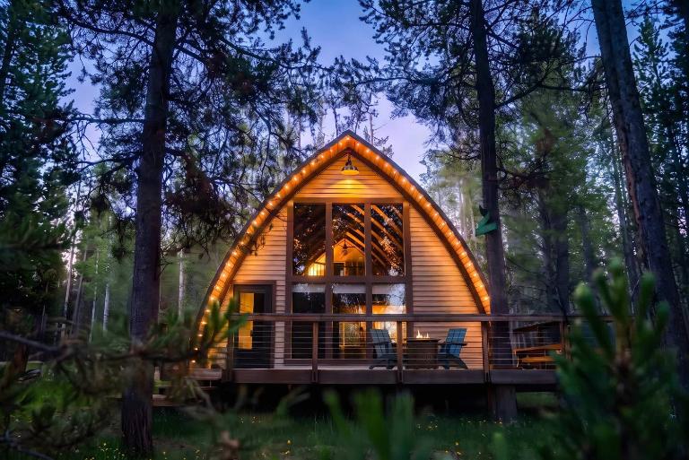 A Frame Hot Tub Couple's Getaway - B&B Island Park