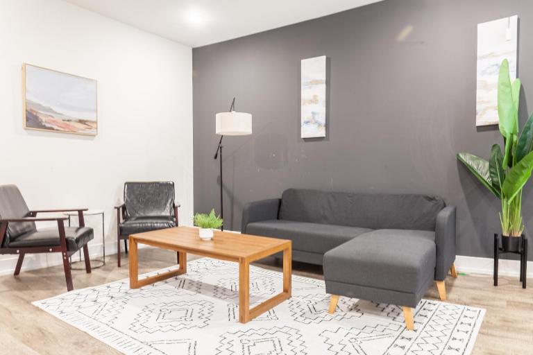 4BR4BA Near Temple Sleeps 8 BackyardPing Pong - B&B Filadelfia