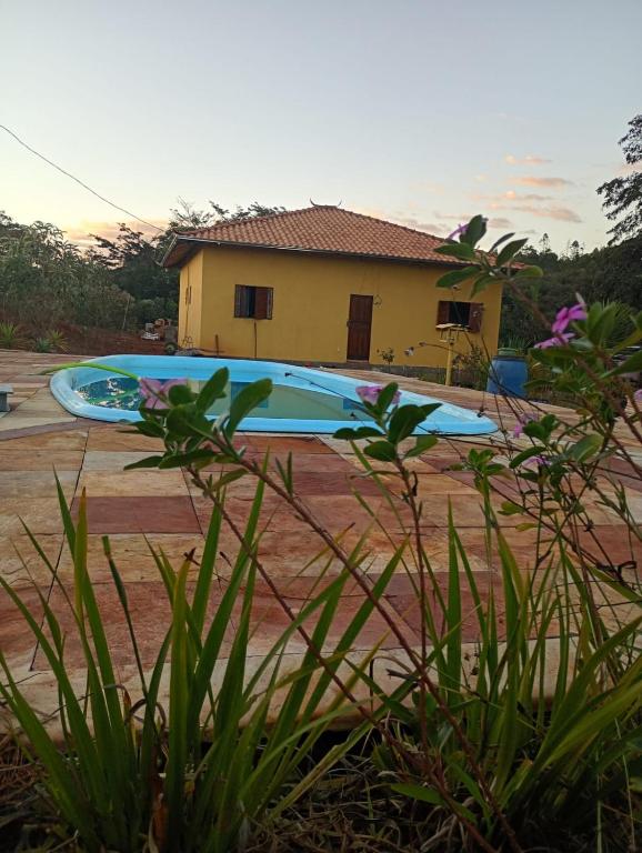 Casa de Campo 8,5 km cachoeira do Telésforo - B&B Diamantina