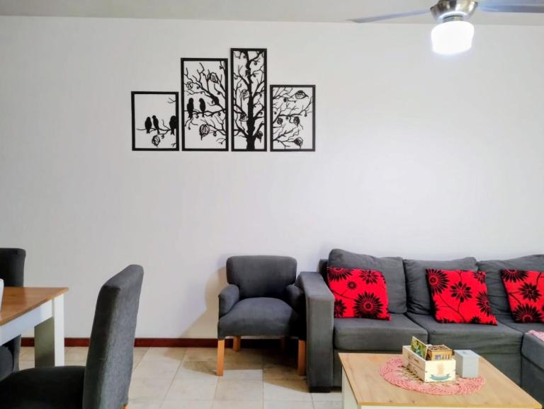 Depto cómodo por Av Libertador - Chambres d'hôtes San Juan