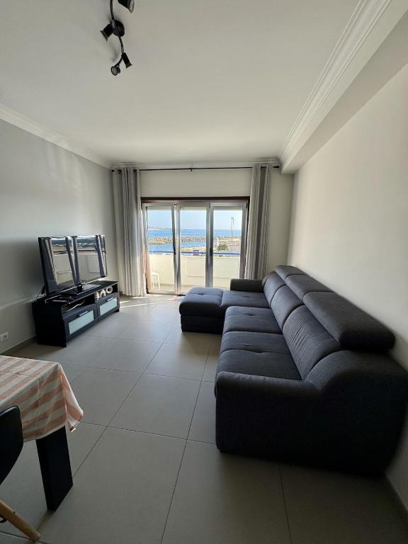 Apartment with Fort and Beach View - Bed and Breakfast Vila Praia de Âncora
