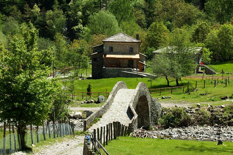 Mulino Marghen - Restored WaterMill - Accomodation and Retreat Center - B&B Zeri