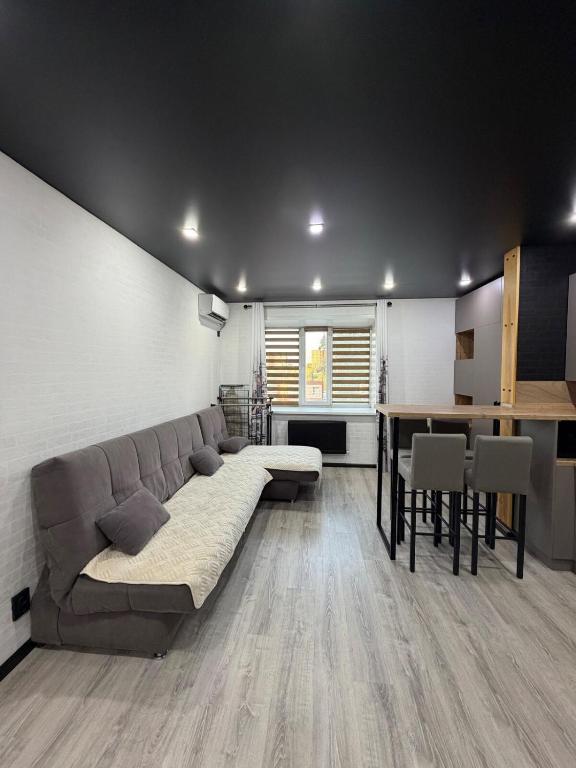 Baizakova 133 Loft - B&B Pavlodar