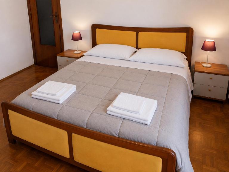 La Porta della Valpolicella 3 Bedrooms Up to 5 Guests Verona - B&B Verona