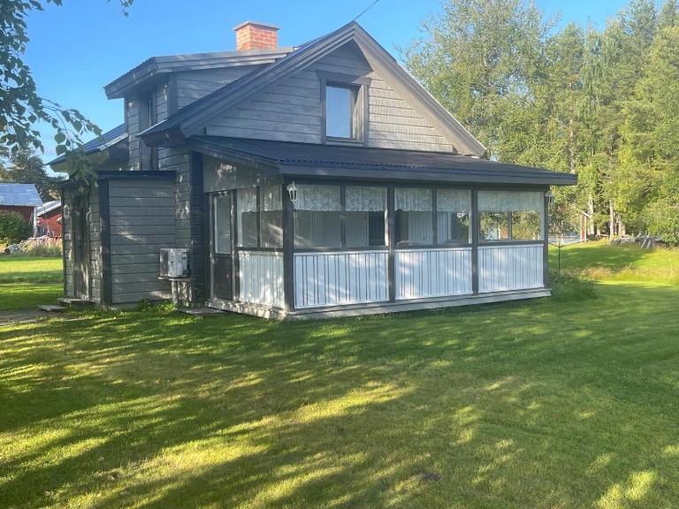 Swedish cottage in Edsele - B&B Edsele