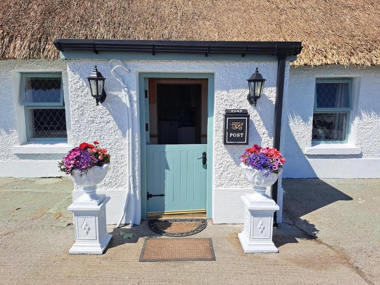 lrish Prairie Cottage - B&B Kilbeggan