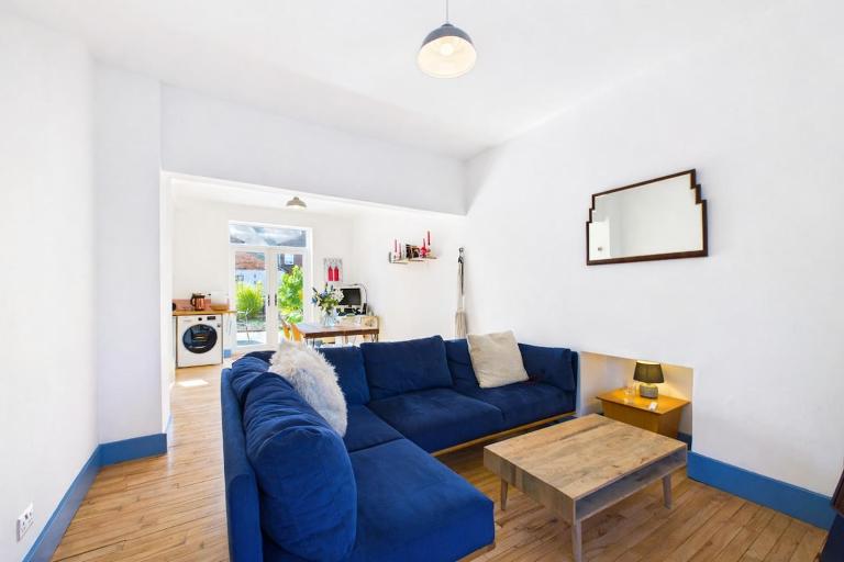 St Annes Free Parking Unique 3 Bed Pad BBQ Garden - B&B Saint Annes on the Sea