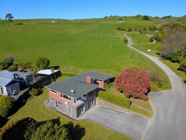 All Seasons Escape - B&B Rotorua