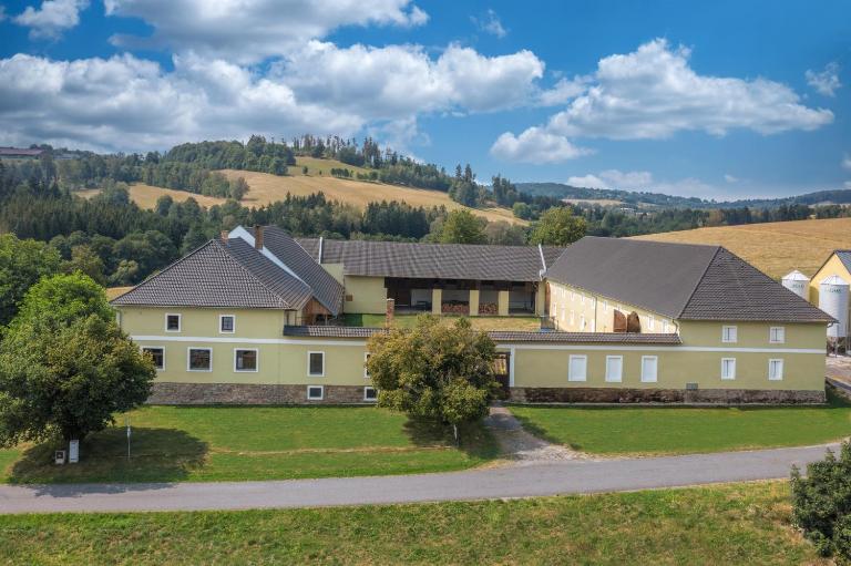 Rodinný penzion Jimramovské Pavlovice až 24 osob! - Bed and Breakfast Věcov