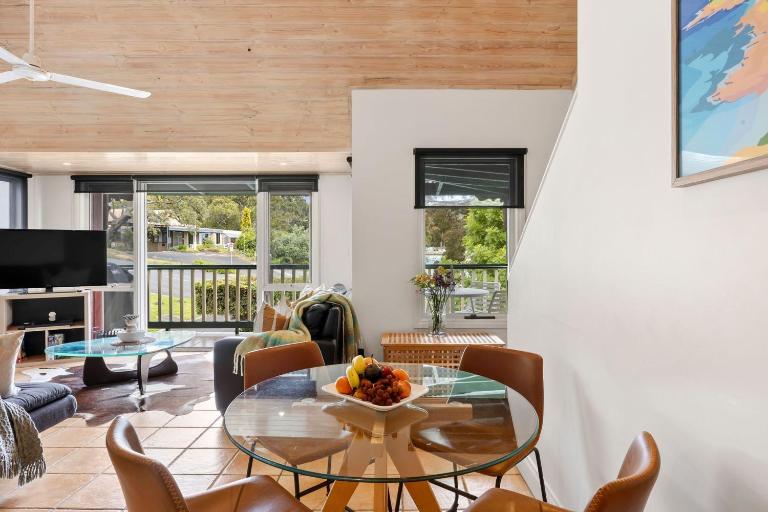 Cora Lynn 14 - B&B Lorne