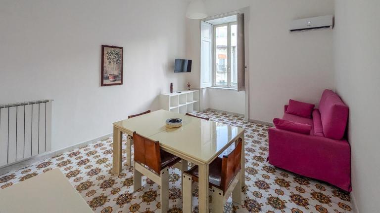 Residenza Edoardo - Chambres d'hôtes Naples