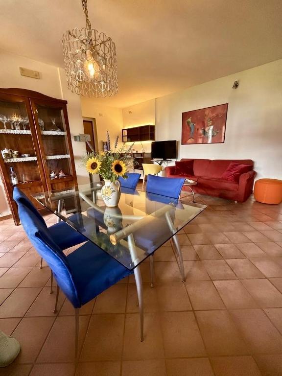 Casa Serena Chianti - 5min to Station - B&B Monteriggioni