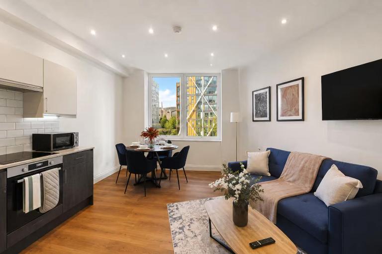 Southwark 2BR - Twin Room, Ensuite & AC - B&B London