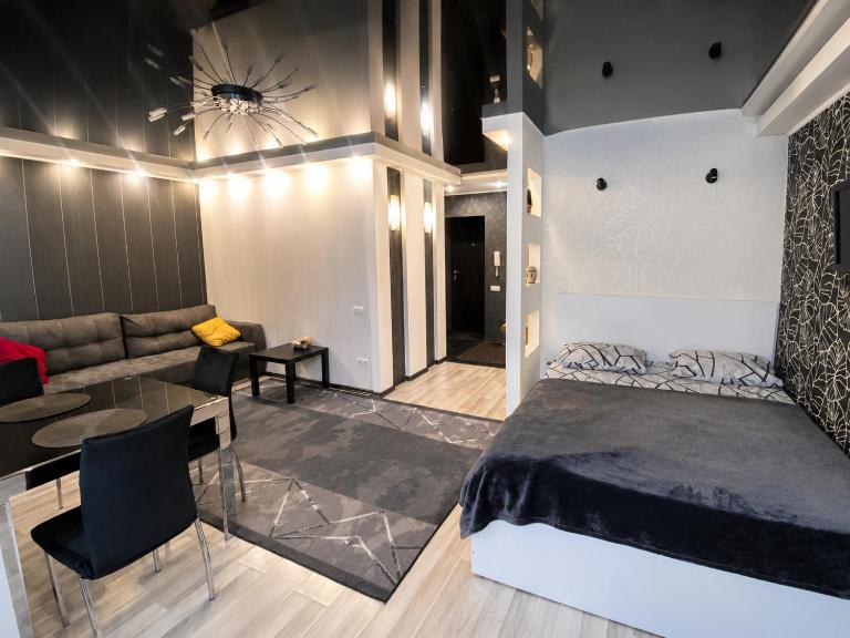Квартира-студія на проспекті Олександра Поля, 12 - B&B Dnipro